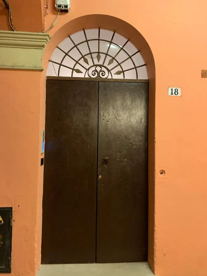 L'8Boutique Via Piella Appartamento Bologna 0*,  Italia